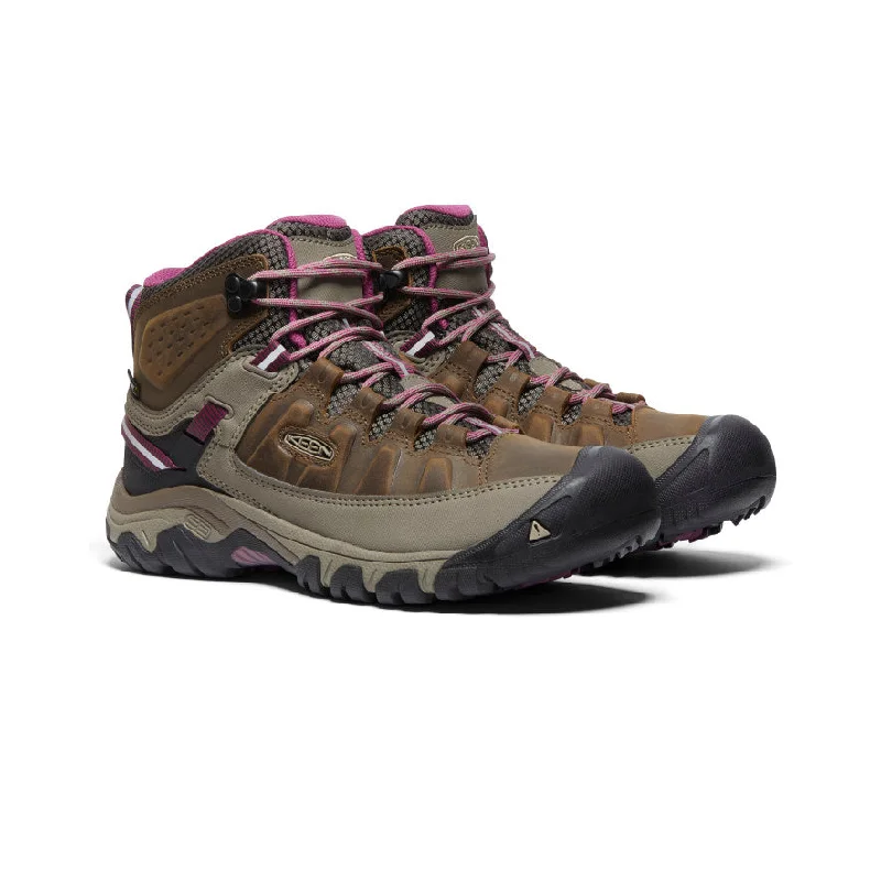 - Automatic temperature adjustment cat bedWomen's Targhee III Waterproof Mid Boot