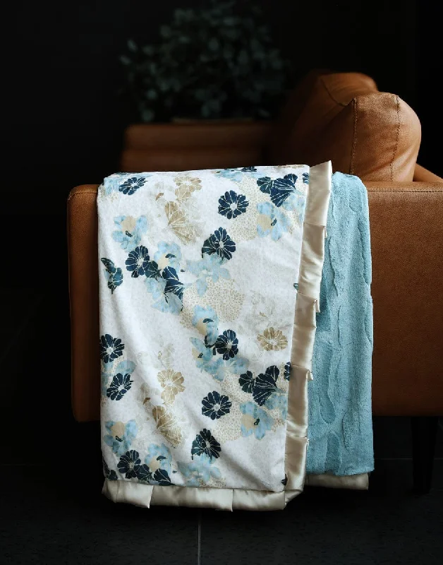 - Summer pet ice matWinter Floral Blue Blanket