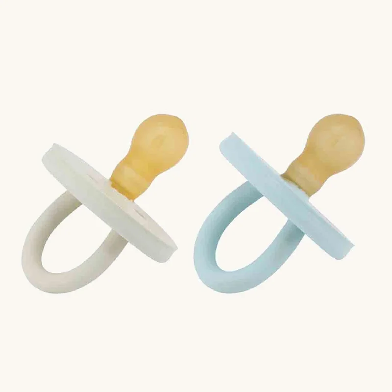 - Natural latex pet mattressHevea BumiBébé Round Pacifier 2 Pack - 0-3 Months